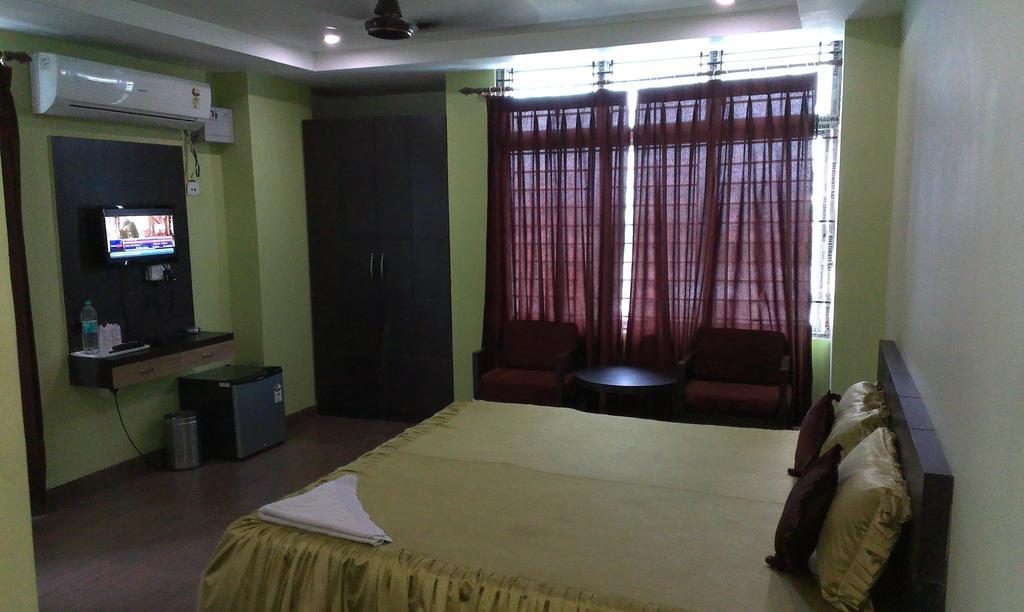 Hotel Sunview Dispur Zimmer foto